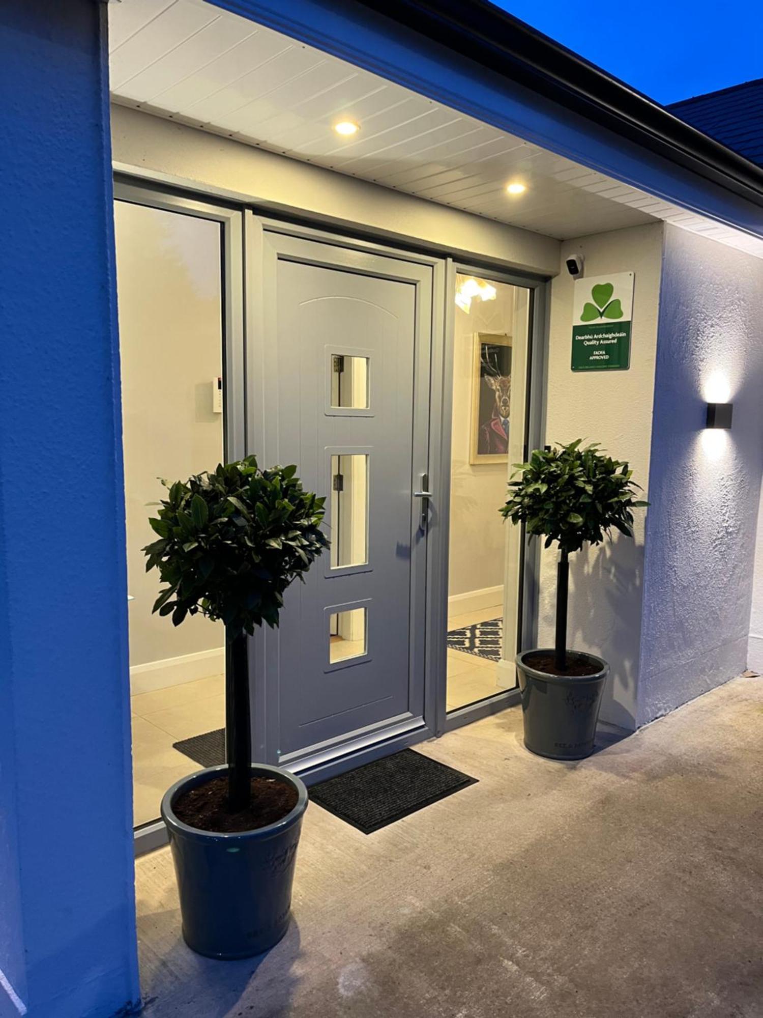 The Hillcrest, Luxury Accommodation In Castleblayney Town Exterior foto